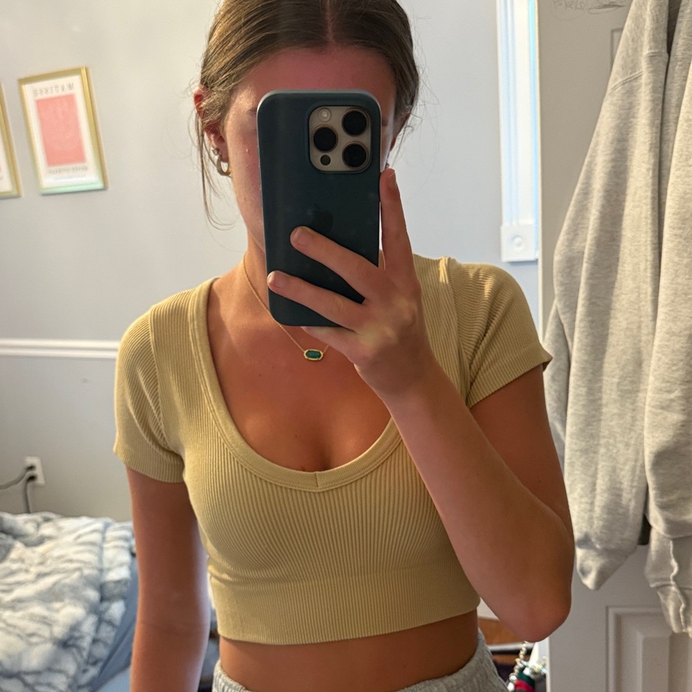 Charlotte Russe Ribbed Scoop Neck Crop Top - Tan